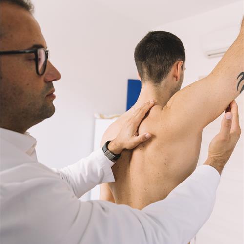 ortopedia e riabilitazione lecco: perché è importante trovare un’unica soluzione in un solo centro