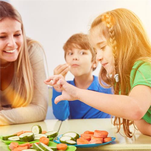 alimentazione dei bambini: 7 consigli per una dieta sana e bilanciata 